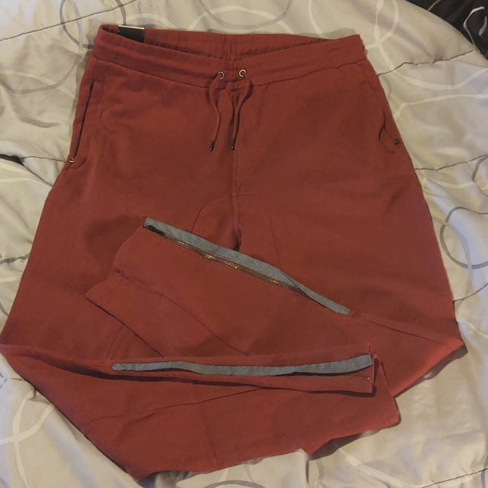 FOOTLOCKER BASIC SWEATPANTS